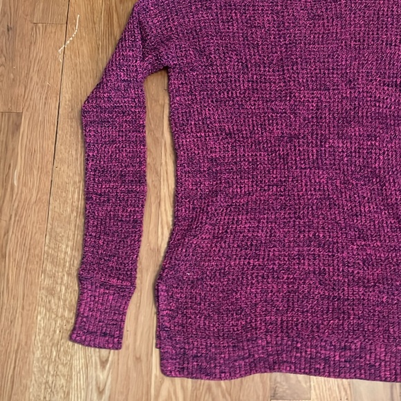 Americn Eagle Outfitters‎ Sweater size medium - Picture 10 of 13